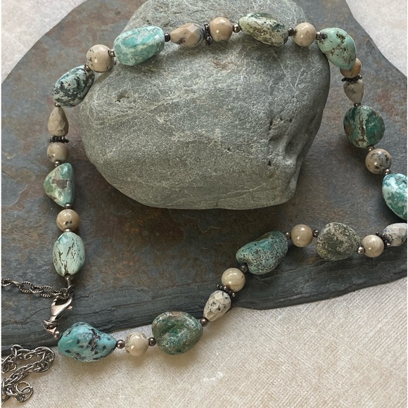 Rustic beauty river rock necklace .925 silver beaded green tan silver accents - Picture 2 of 8